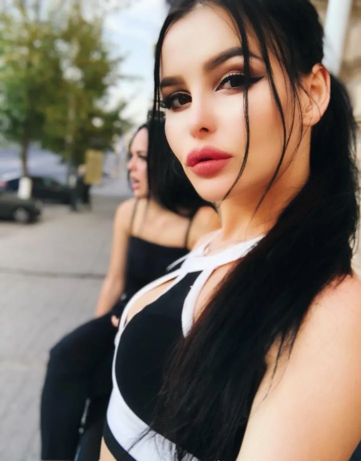 Tella